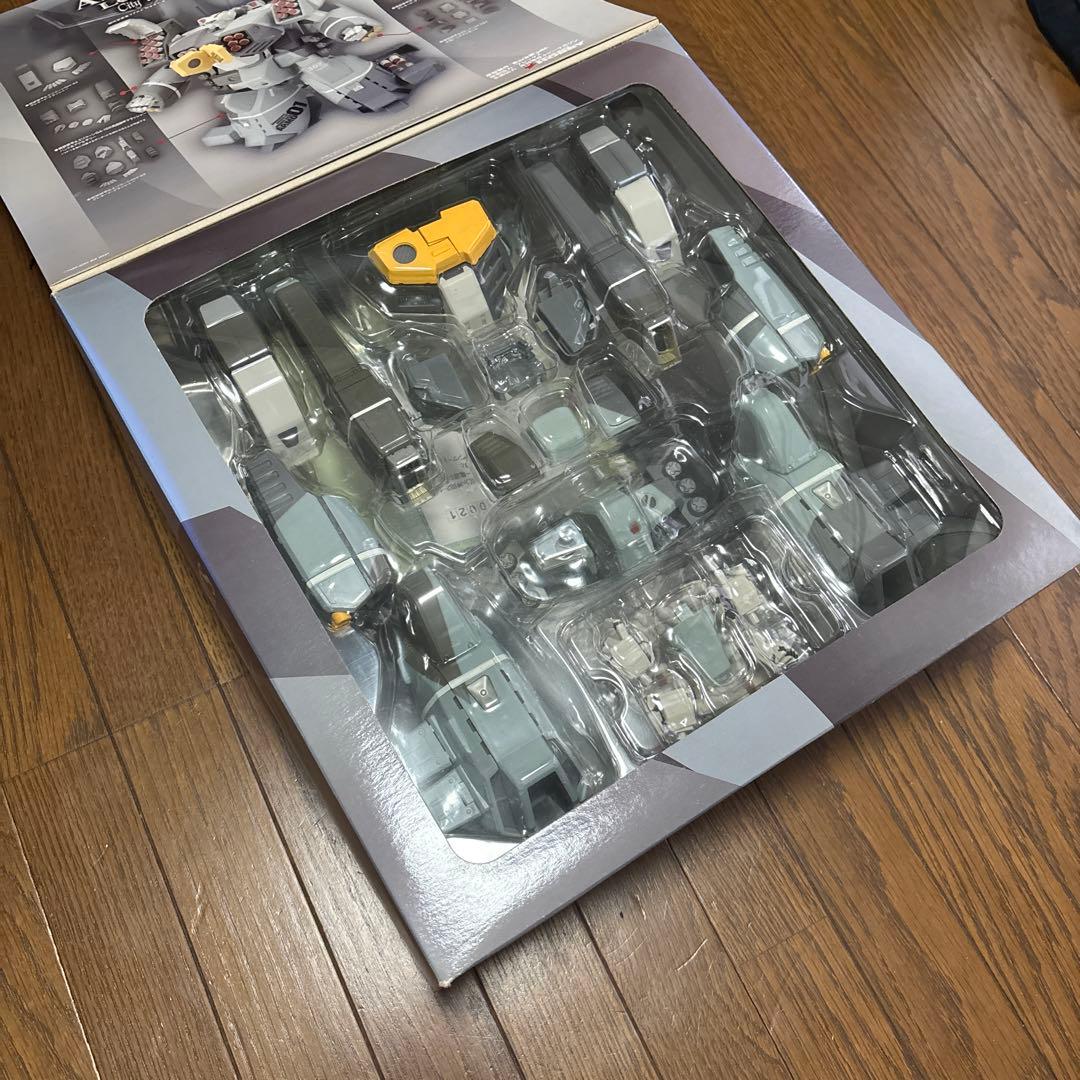 やまと マクロス 1/48 完全変形 VF-1 対応 アーマーパーツ ロービジ