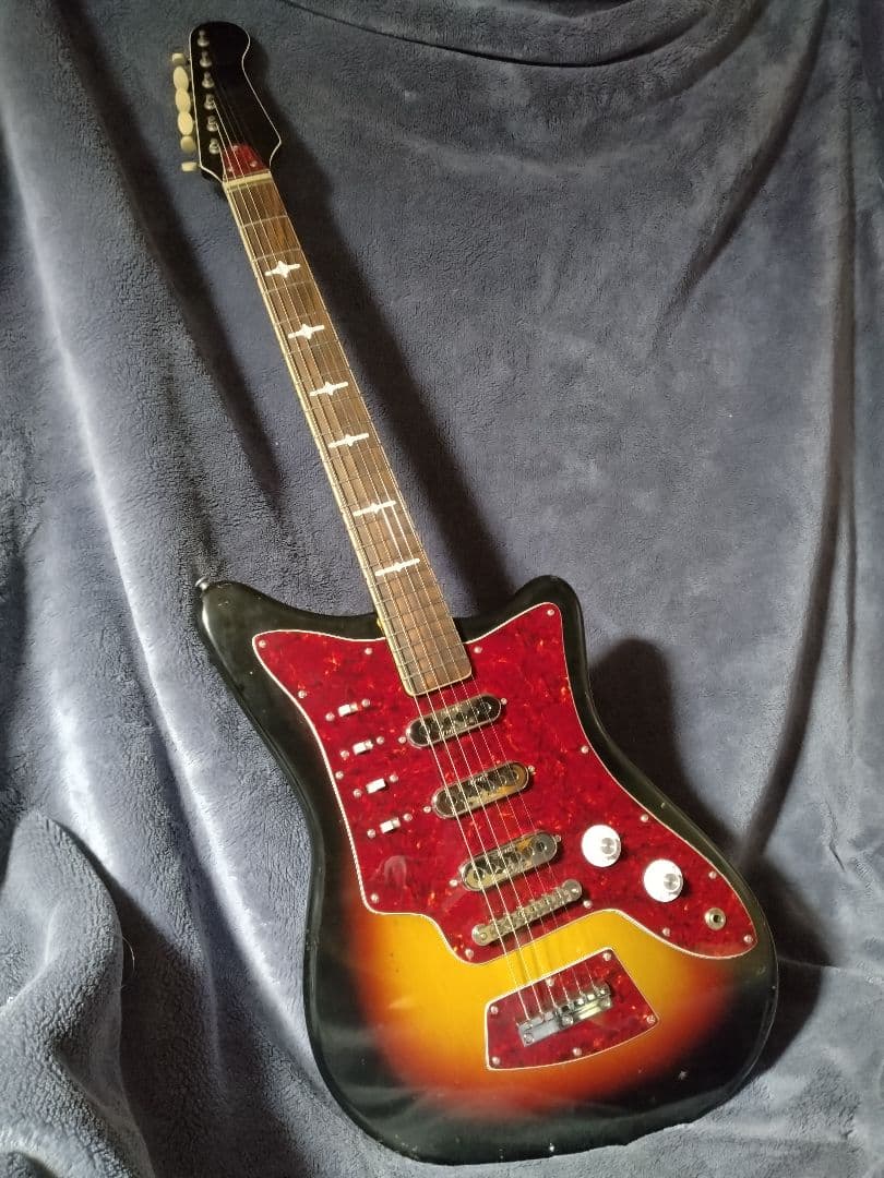 ホ*ラ様 EKO ヴィンテージ　ビザールギター　カスタム品