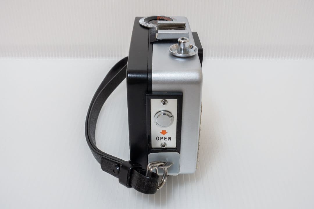 ②【美品・整備済品】RICOH AUTO HALF E2 「蛇革 」オートハーフ