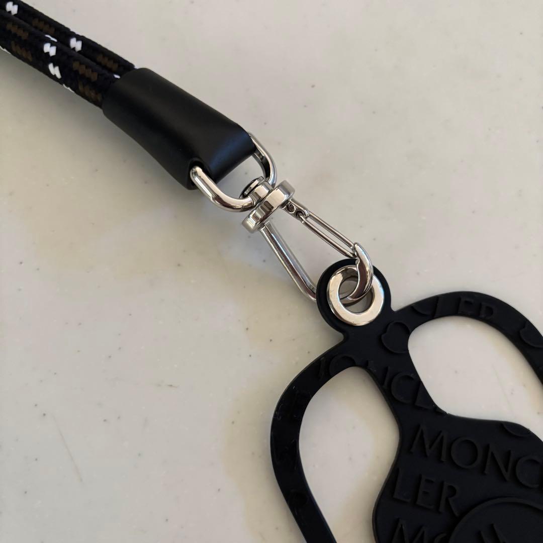 MONCLER モンクレール　iPhone 携帯　スマホ　ケース　ショルダー
