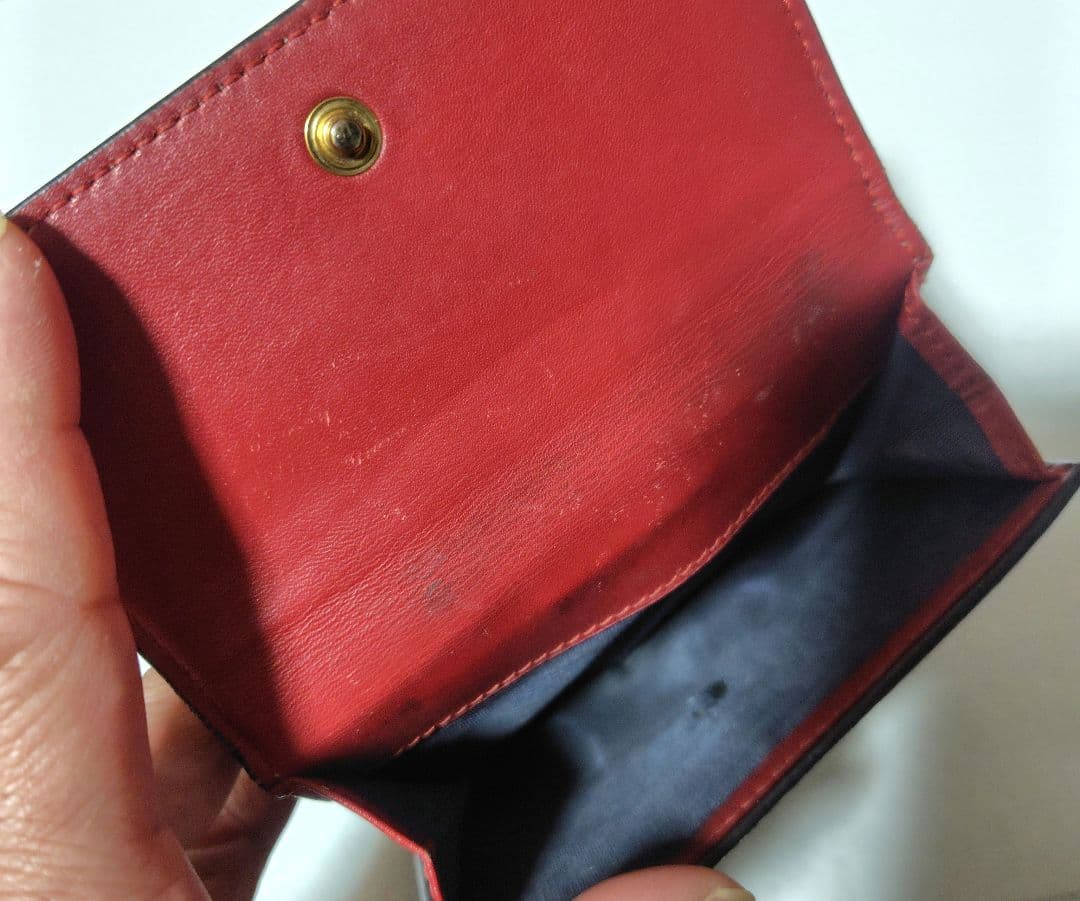 GUCCI ブルームス 二つ折り財布 箱付き