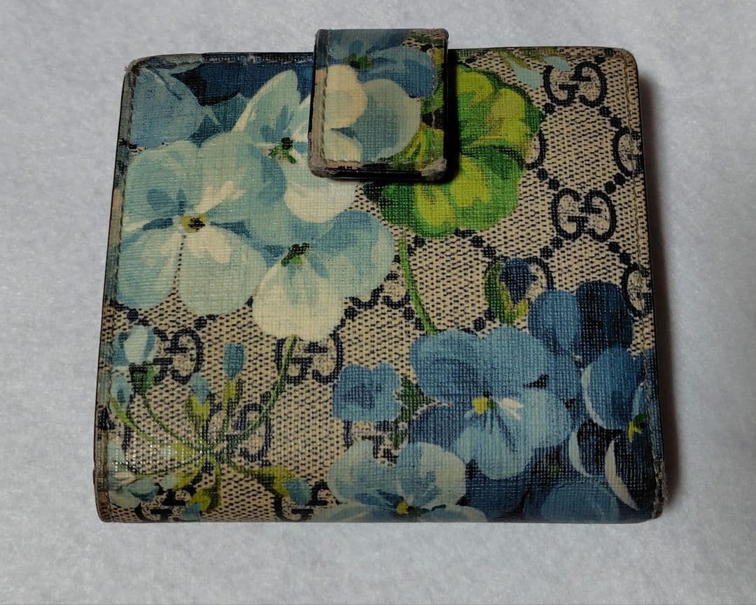 GUCCI ブルームス 二つ折り財布 箱付き