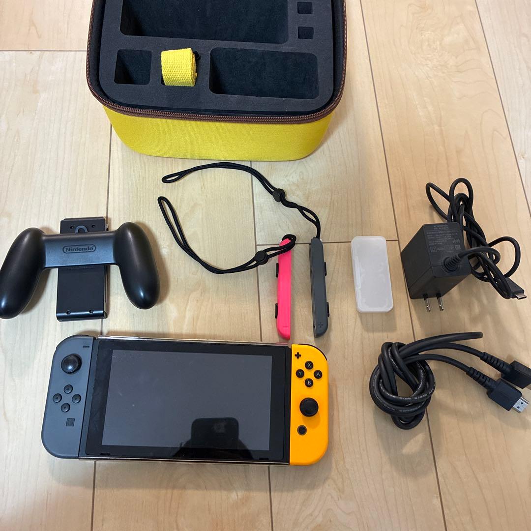 Nintendo Switch (有機EL) ピカチュウケース付き