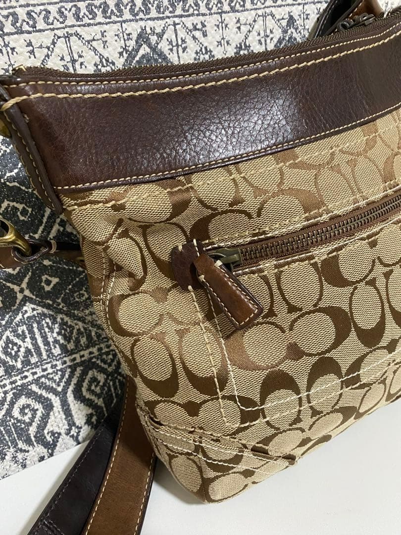 【美品】COACH コーチ シグネチャー ショルダーバッグ 斜め掛けかばん 茶色