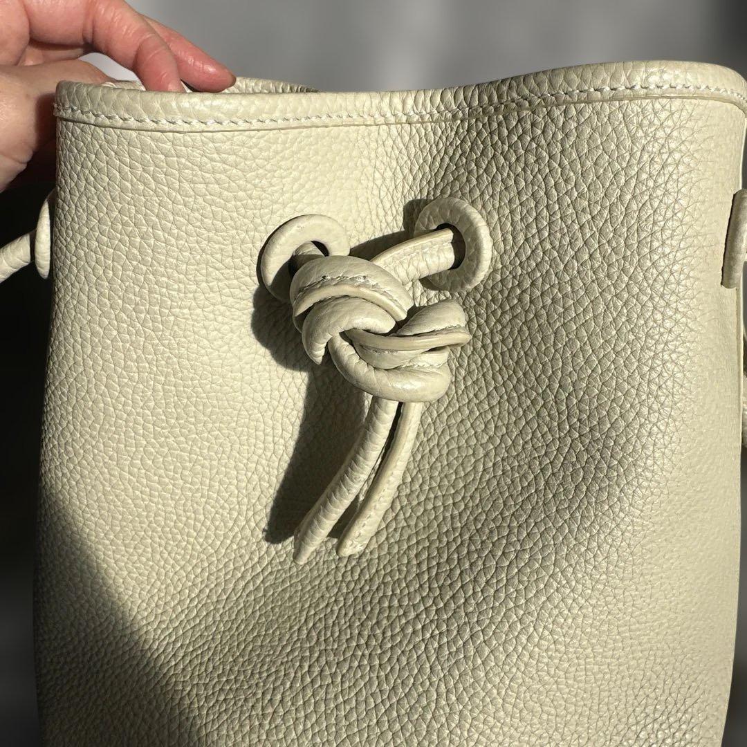 今週限定価格！VASIC ボンド ミニ ハンドバッグ ミュゲ