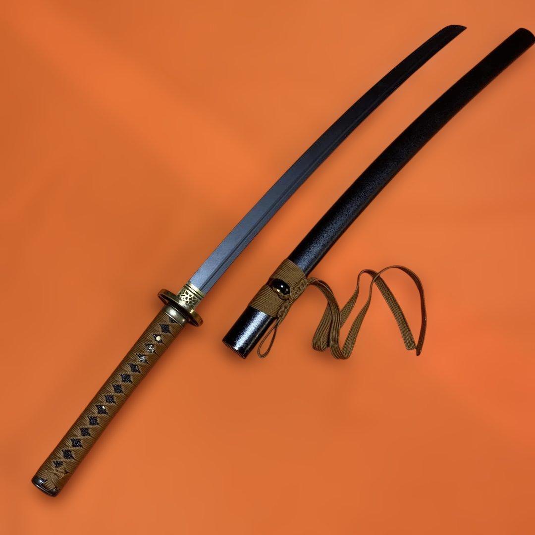高級軽量模造刀 茶柄 海鼠透し金鍔 飾り栗形黒梨地鞘
