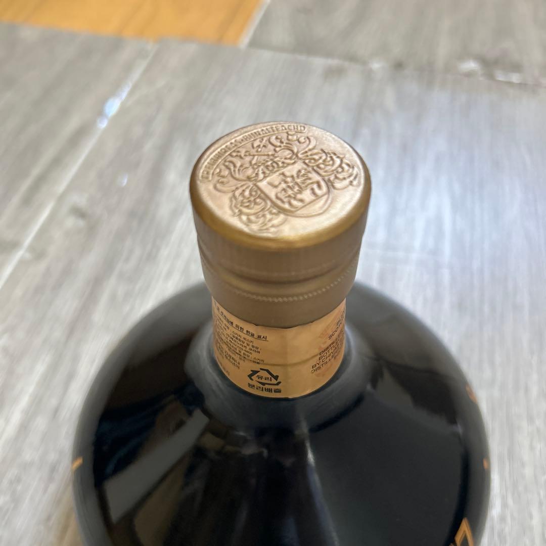 CHIVAS BROTHERS 17 YEARSOLD REVOLVEリボルブ