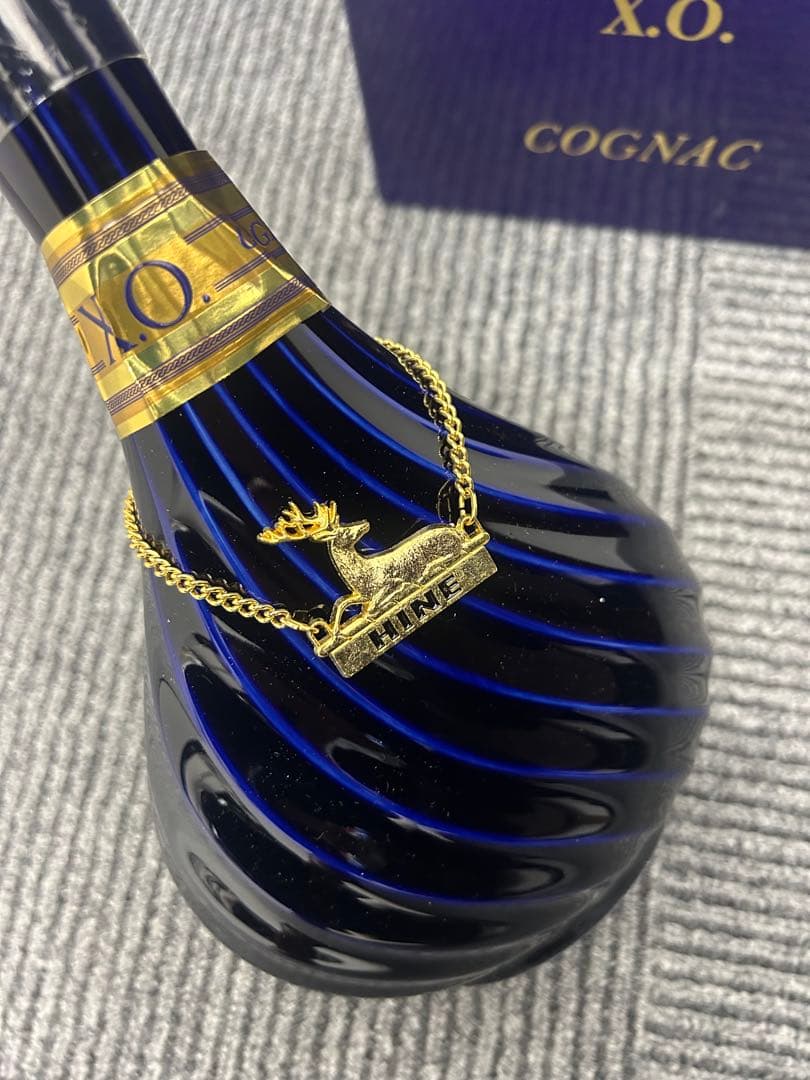 HINE X.O. コニャック 青いボトル