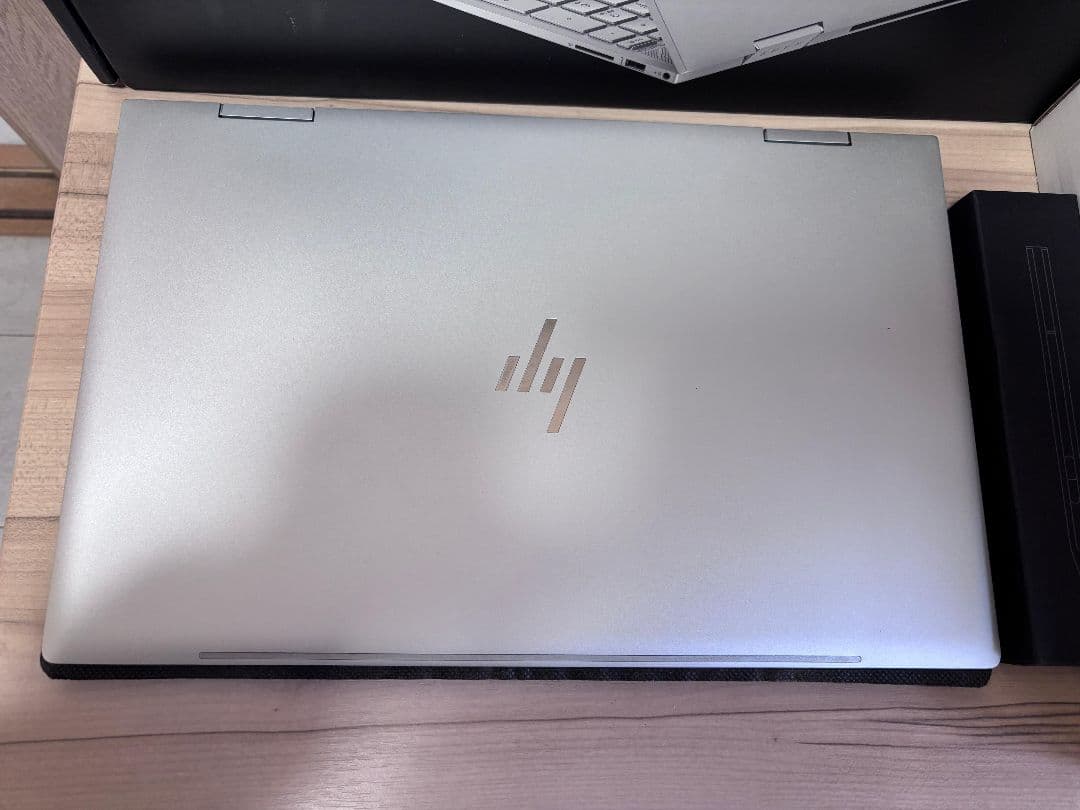 HP ノートPC タッチスクリーン シルバー HP ENVY x360