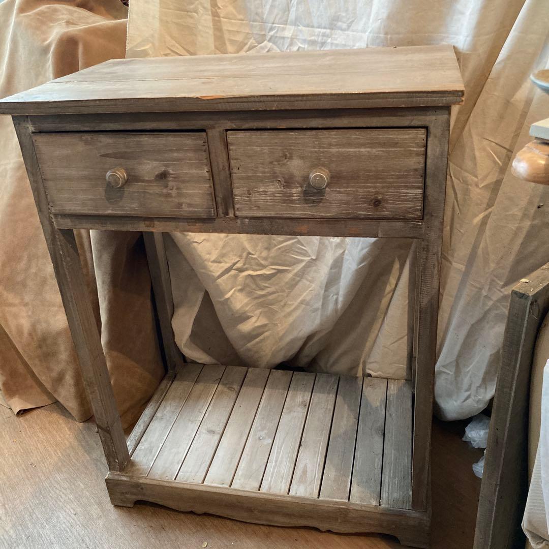 すみさん商品 アンティークテイスト　デスク　送料込み