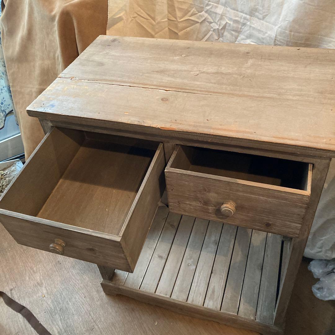 すみさん商品 アンティークテイスト　デスク　送料込み