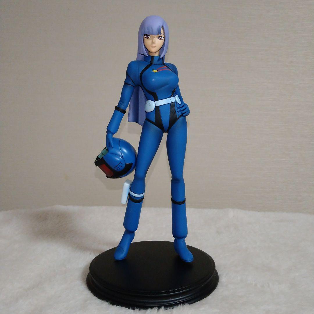 【美品】B−CULB 1/8ルー・ルカ　塗装済み完成品