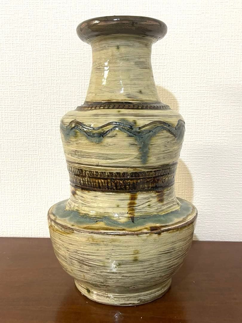 小橋川源慶作 やちむん 壺屋焼花瓶 嘉瓶（ゆしびん）高さ約３４センチ