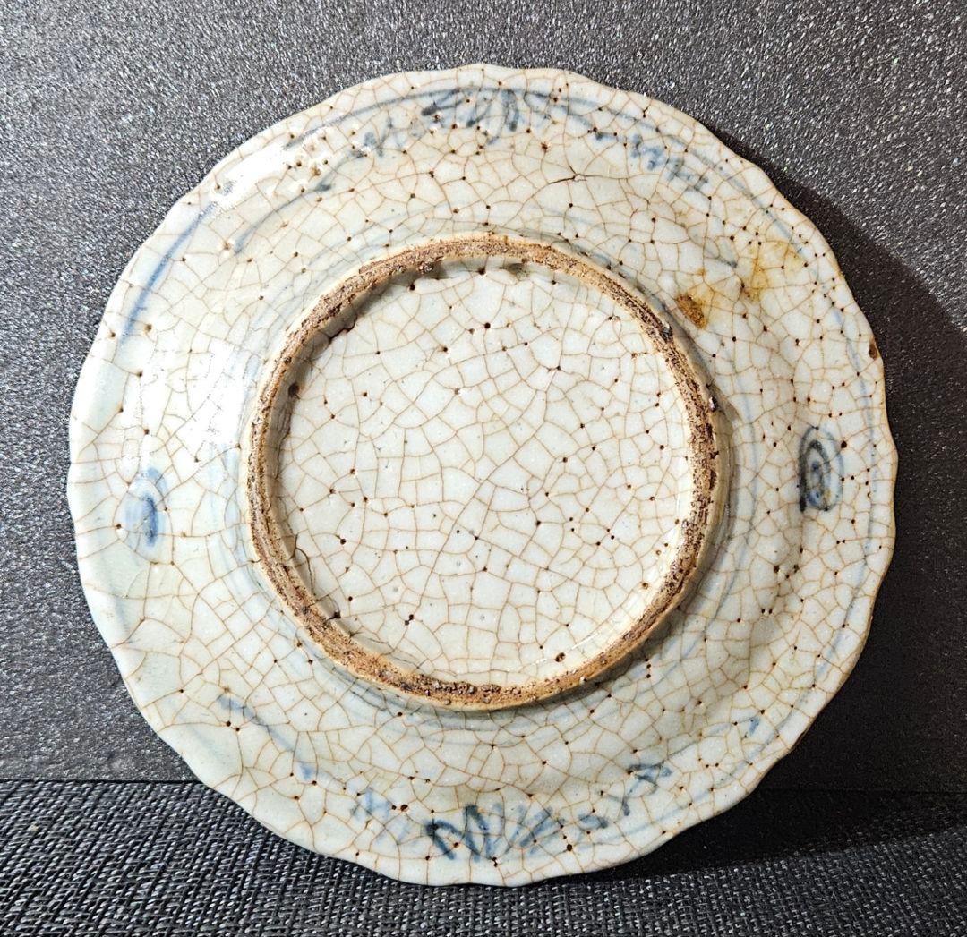 中国古美術　中国古陶磁器　中国古玩　中国南方系　青華　樹木に鹿の図　輪花　呉須皿