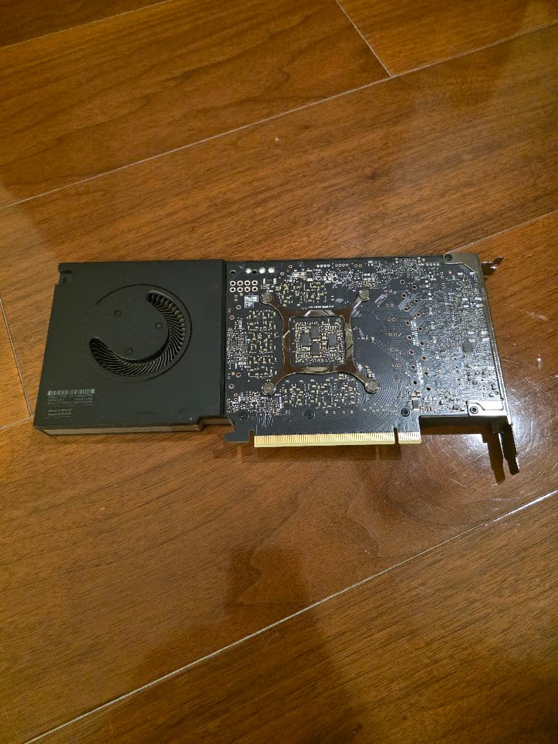 NVIDIA RTX A4000 16GB 動作確認済み