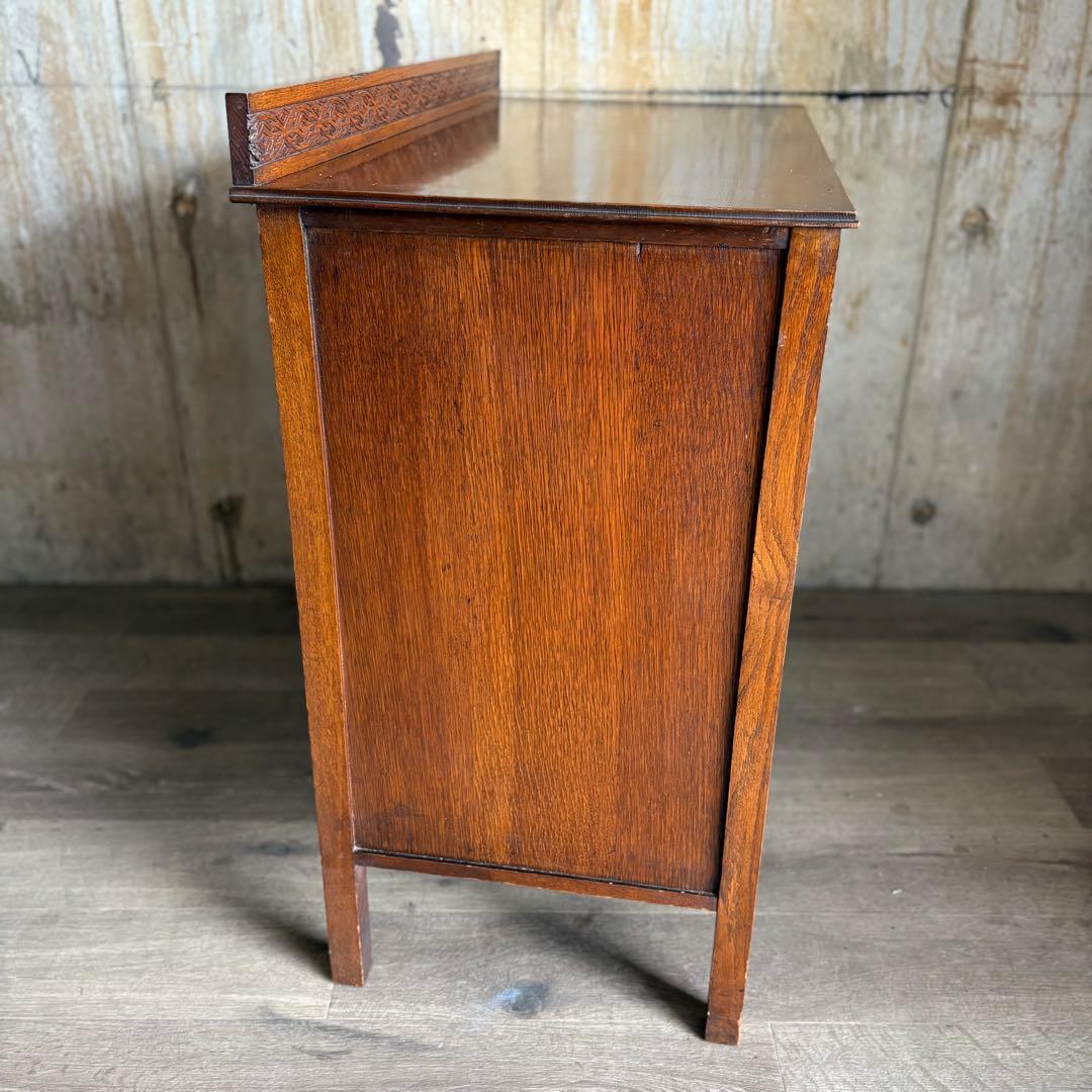 英国アンティーク　イギリスヴィンテージ　コンソールチェスト　サイドボード