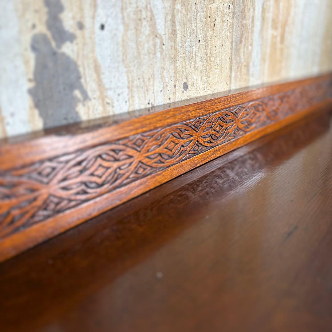 英国アンティーク　イギリスヴィンテージ　コンソールチェスト　サイドボード