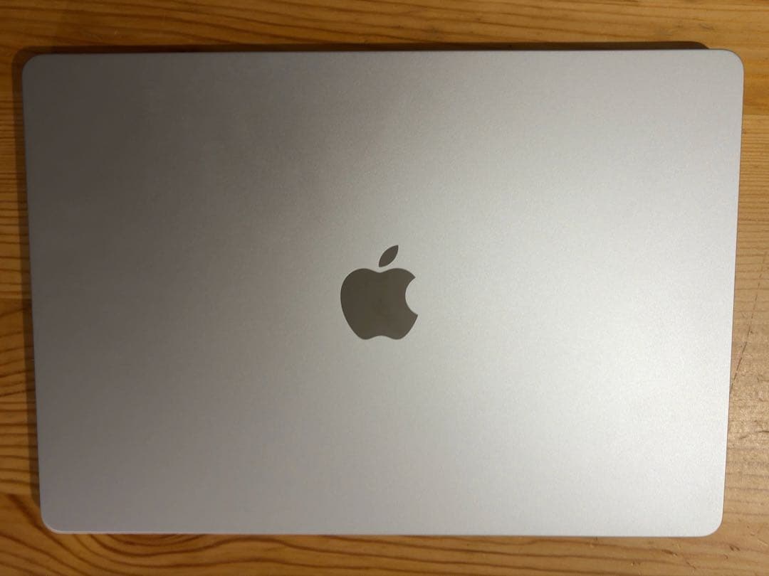 Apple MacBook Air 15インチ　M2 シルバー 日本語配列