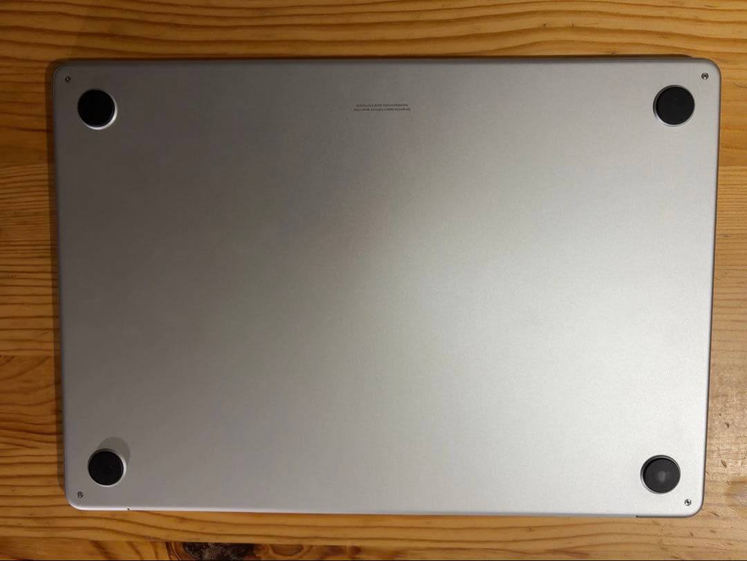 Apple MacBook Air 15インチ　M2 シルバー 日本語配列