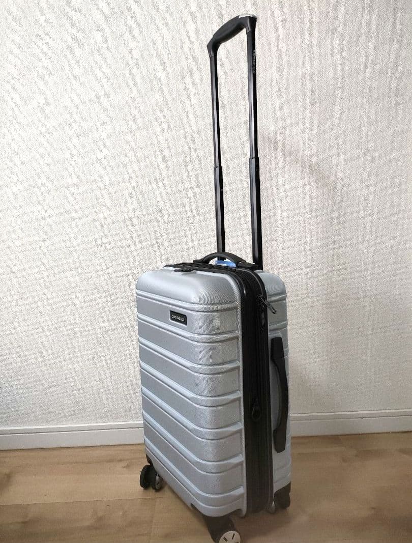Samsonite 機内持ち込みキャリーケース　1回使用