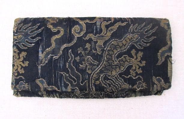 古いキセル・筒＆提げたばこ入れ１点 和柄小物入れ１点 金襴生地小物入れ２点