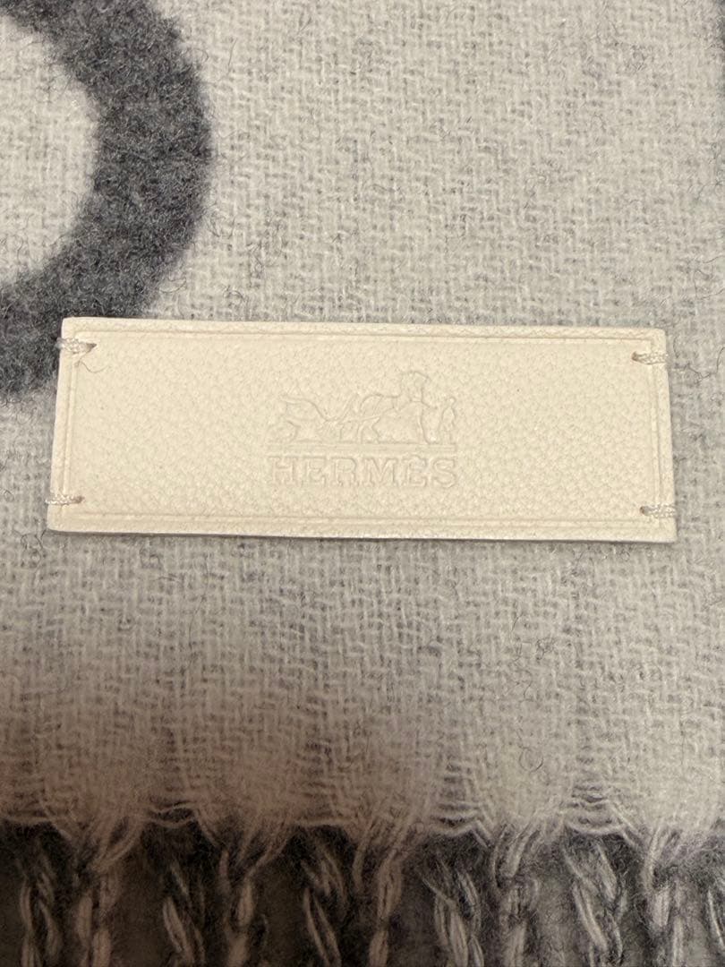 新品未使用　エルメス　HERMES カシミアマフラー　 《モール》　グレー