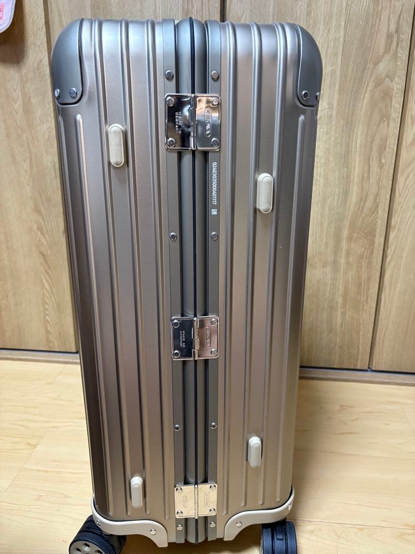 最終値下げ❣️リモワRIMOWAトパーズ　チタニウム　67L