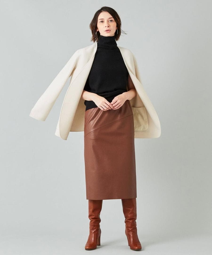 BEIGE ベイジ YENNE / フェイクレザースカート