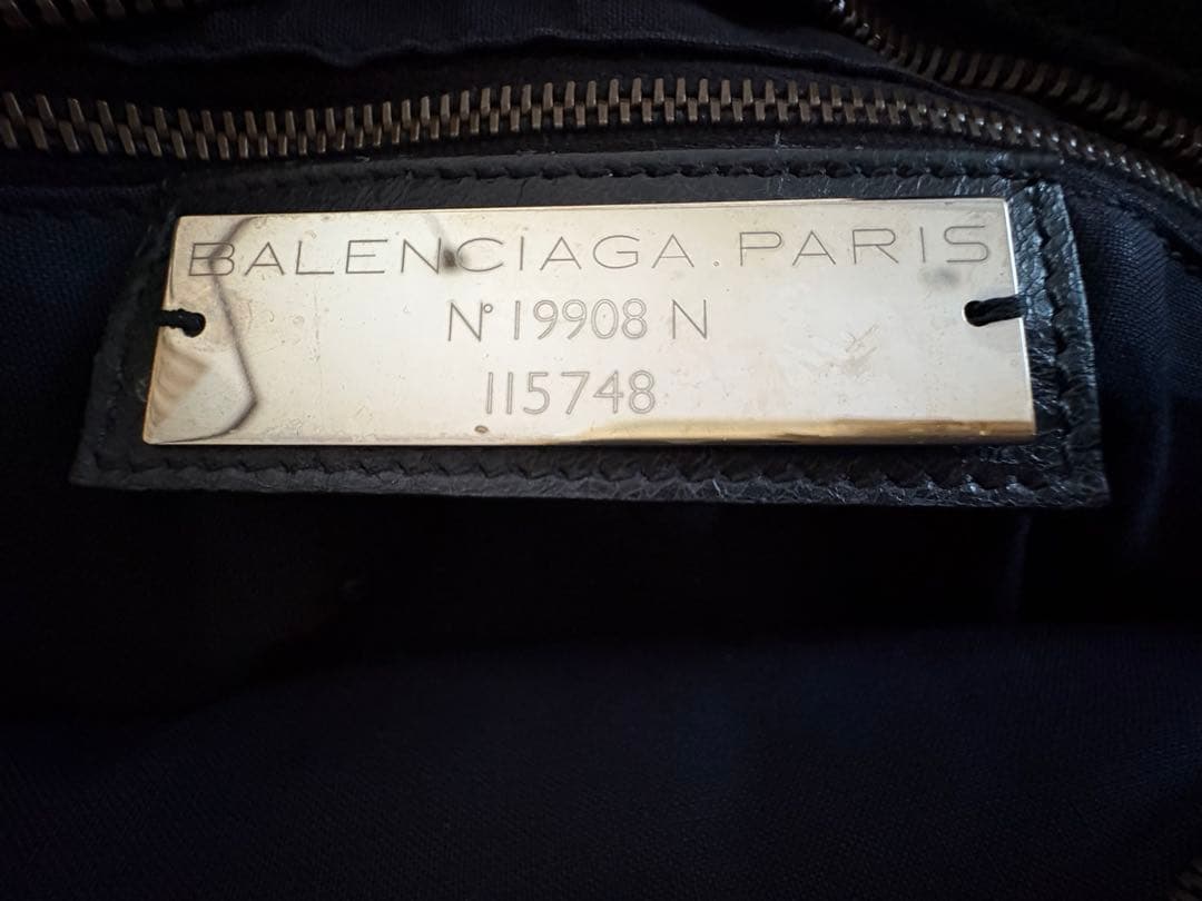 バレンシアガ　BALENCIAGA シティ