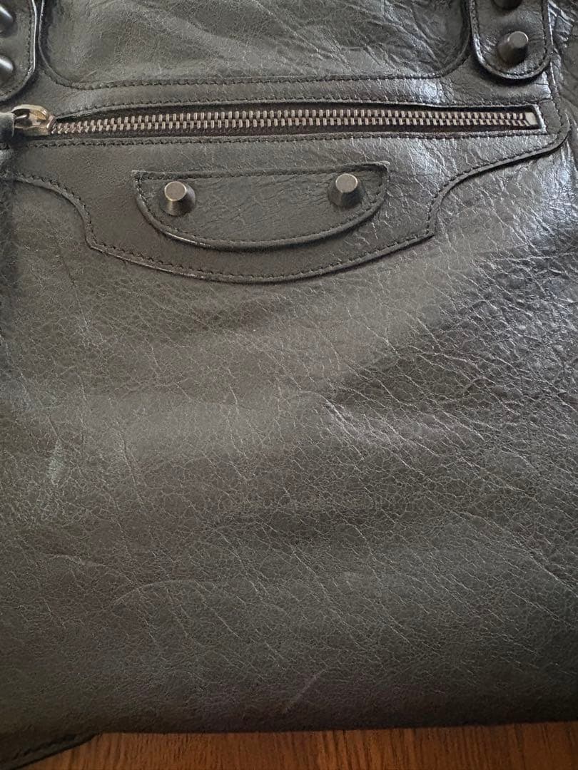 バレンシアガ　BALENCIAGA シティ