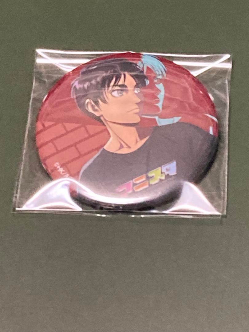 進撃の巨人　エレン　WIT アニスタ　缶バッジ　美品　貴重