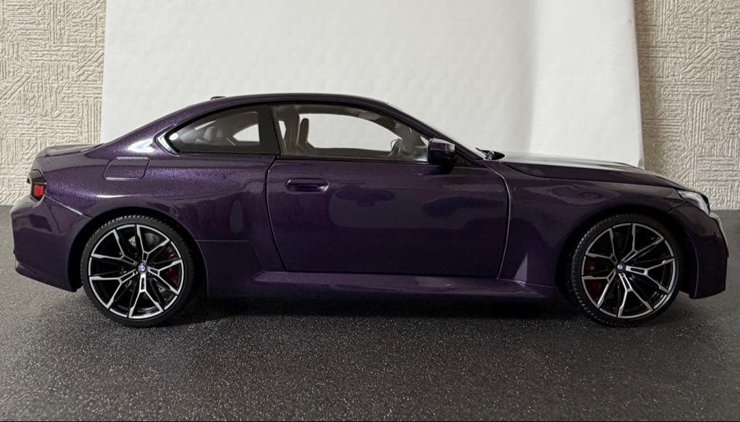 【新品同様】ミニチャンプスBMW M2クーペG87 2023 パープル 1/18