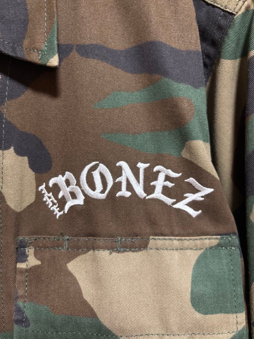 The BONEZ 迷彩ジャケット Sサイズ