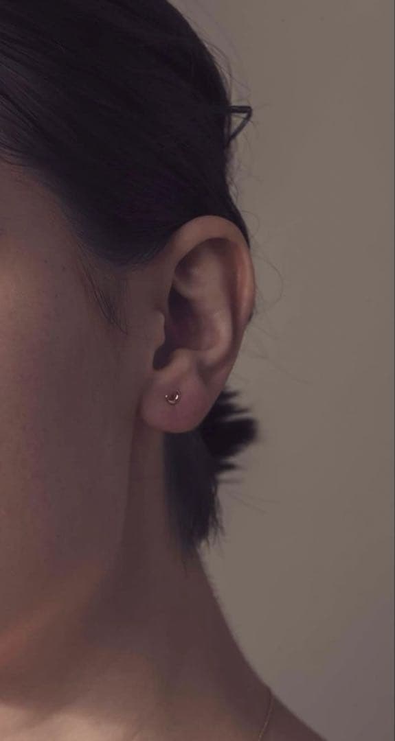 ete エテ　ムーンスターピアス　K18 K10