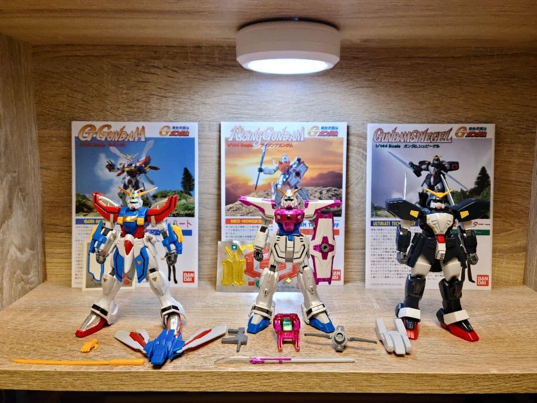 1/144 Gガンダム プラモデルセット (旧キット+Gフレーム3体)