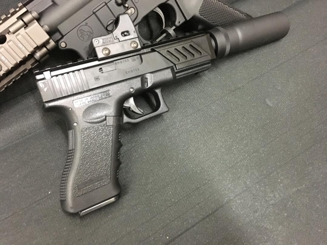 東京マルイ　電動ハンドガングロック18C カスタム　4点セット　新品