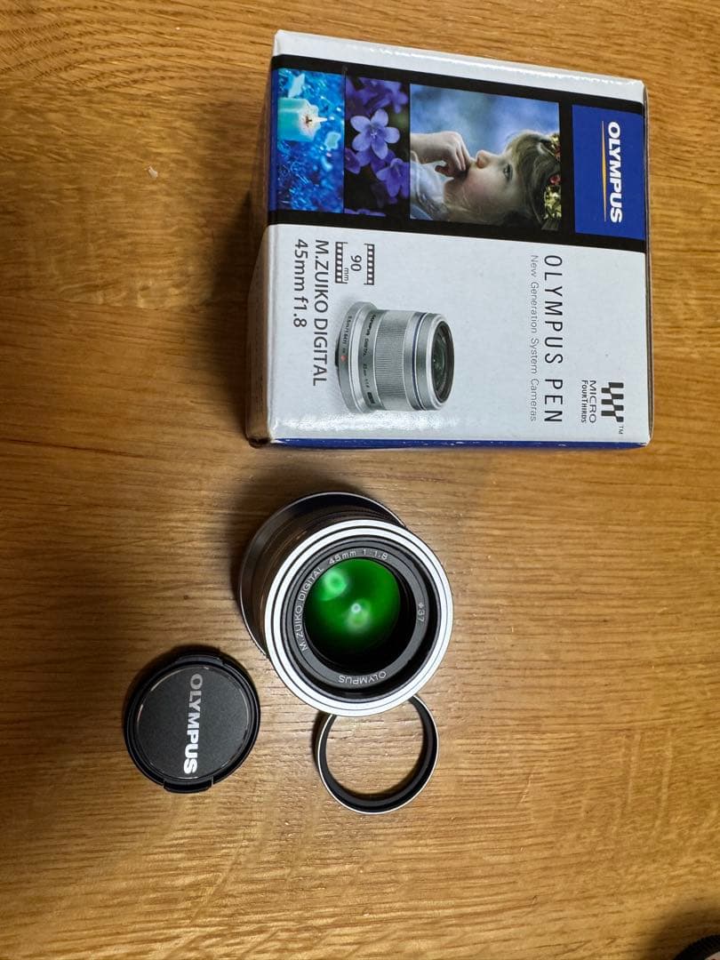 Olympus M.Zuiko 45mm F1.8 M43 レンズ mft