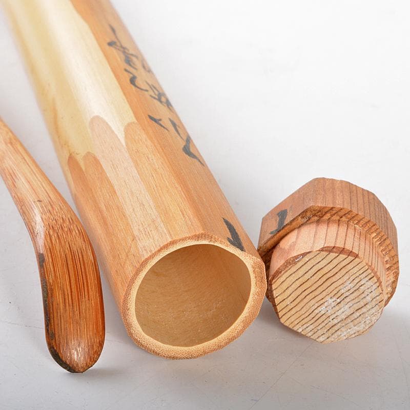 茶道具　表千家祥翁宗左（吸江斎）　自作茶杓　銘「不如婦」　共筒共箱　MR5492