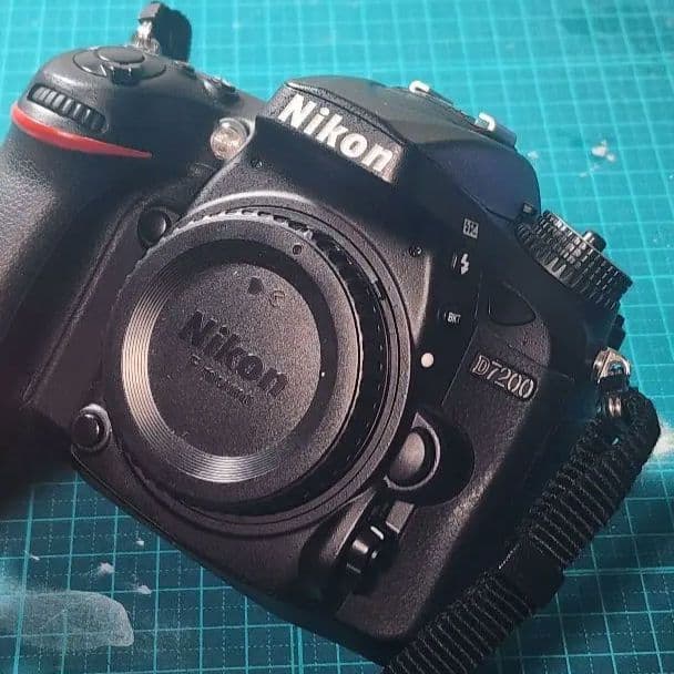 Nikon ニコン D7200 バッテリーグリップ付き