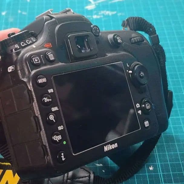 Nikon ニコン D7200 バッテリーグリップ付き