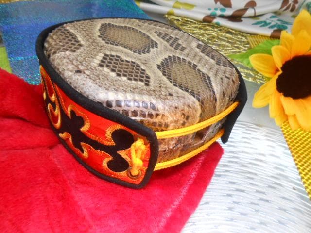 新品未使用(送料無料)盛嶋風チーガ(木製)を蛇皮強化チーガへ