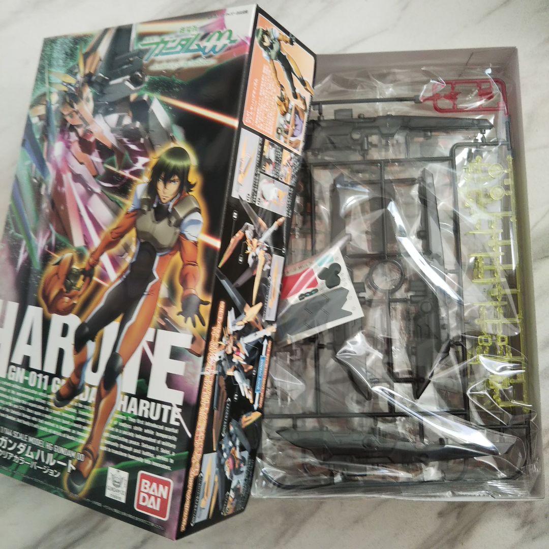 「HG1/144 劇場版ダブルオー クリアカラーVer.」4機セット