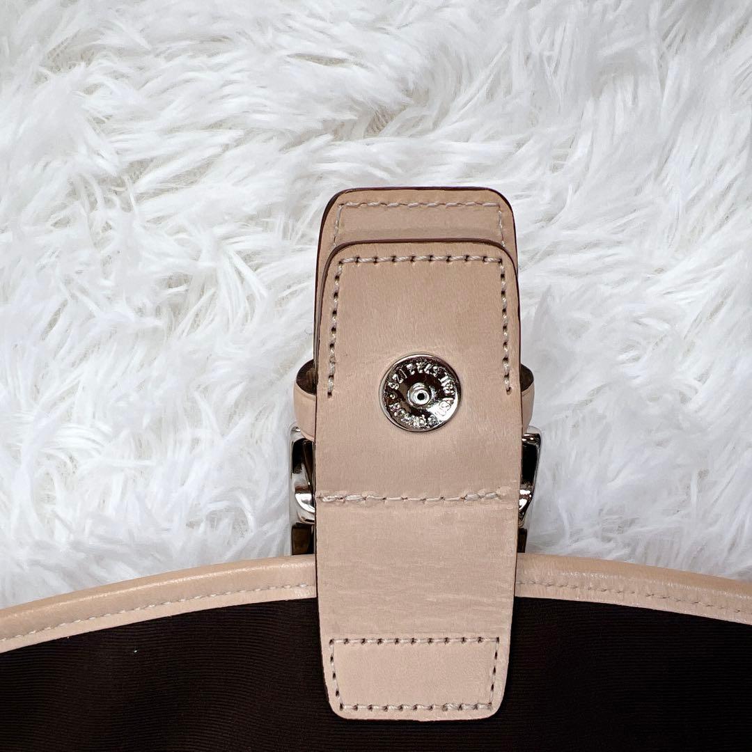 極美品✨COACH ソーホー シグネチャー ショルダーバッグ ベージュ y2k