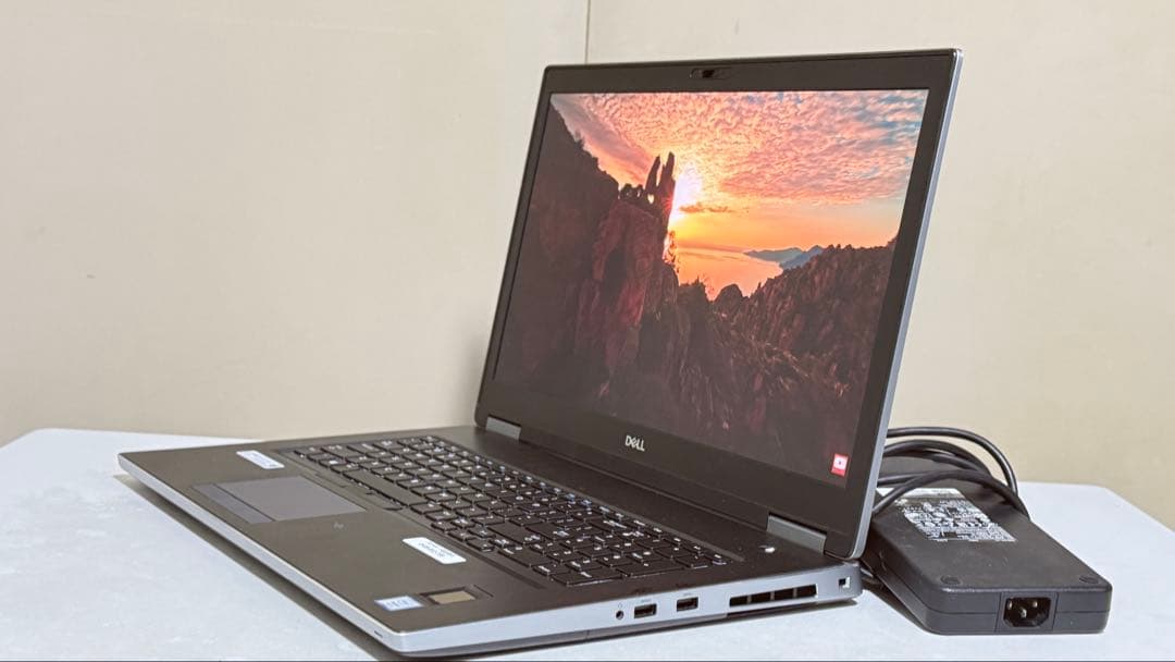 t*a様 dell precision 7740 Xeon E-2286M RT