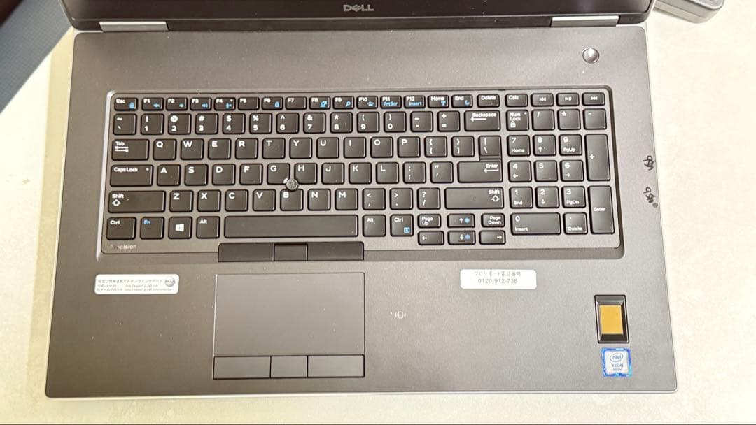 t*a様 dell precision 7740 Xeon E-2286M RT