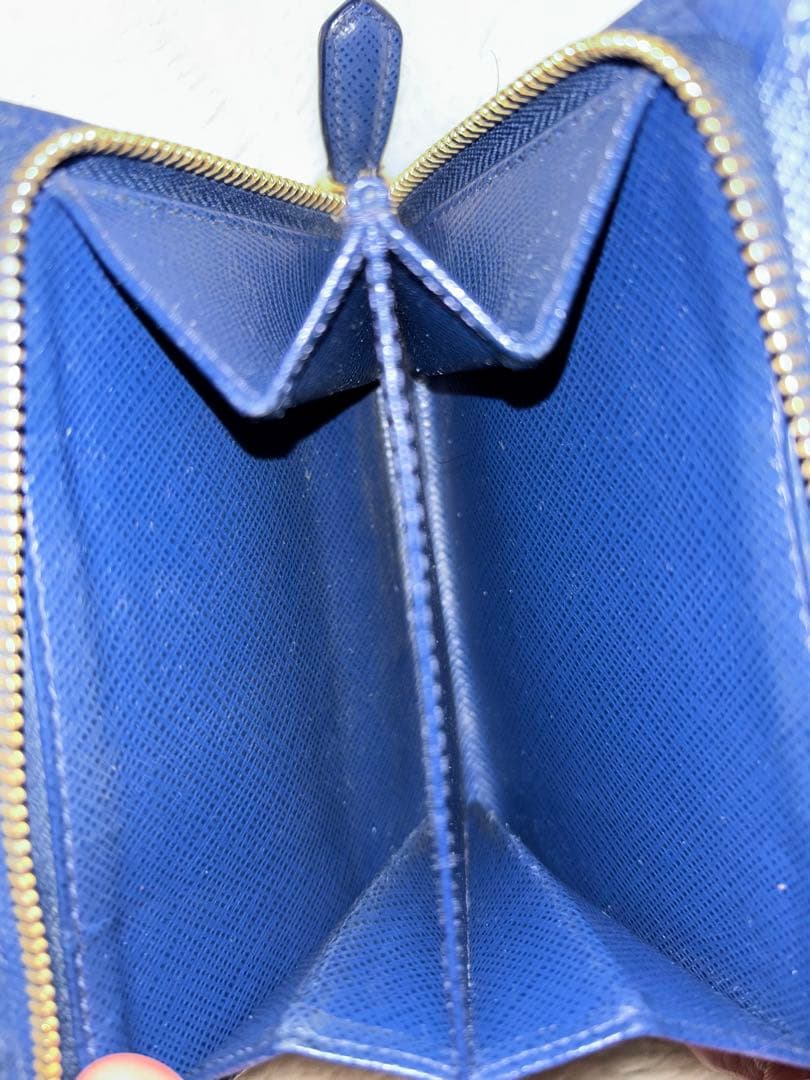 [美品]PRADA プラダ 二つ折り財布 ネイビー ゴールドロゴ