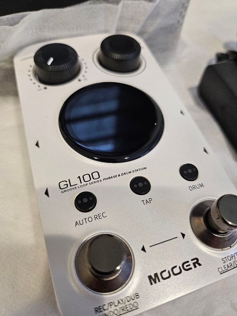 Mooer GL100 タッチパネル ドラムマシン + ルーパー
