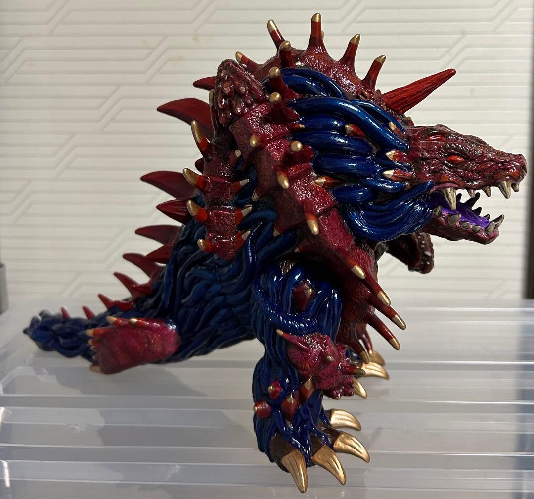 ウルトラ怪獣 DX マガタノオロチ　リペイント