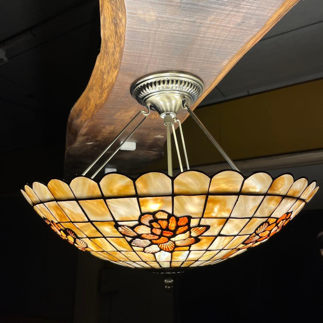 【瀧住照明製】ステンドグラス風シャンデリア 5灯式 天井直付け 花柄デザイン②