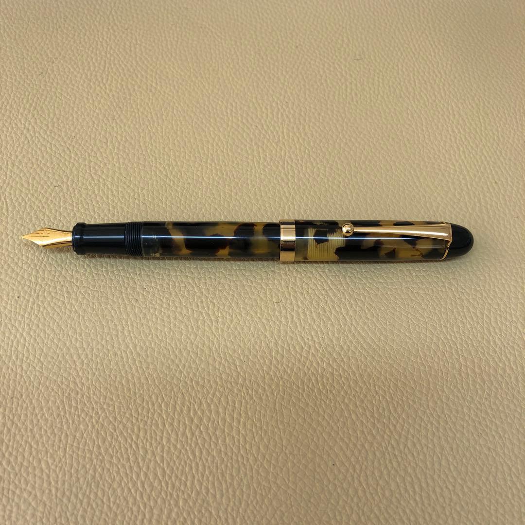 大西製作所 セルロイド万年筆 手作り べっ甲